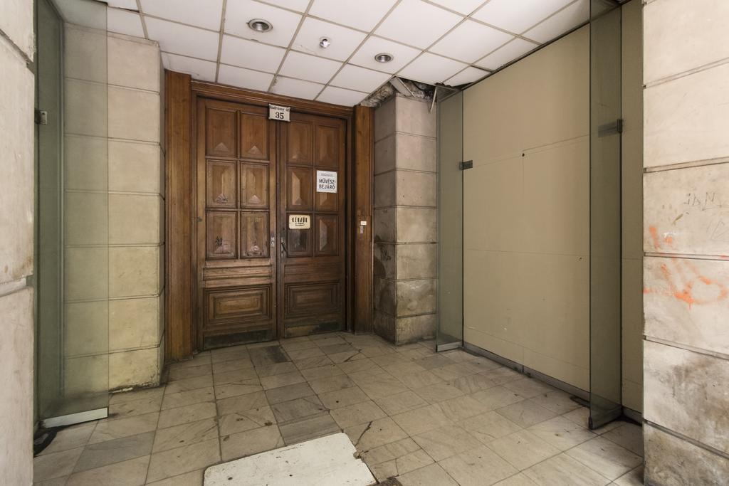 Luxury Apartment By Hi5 -Andrassy Suite Budapest Exterior photo