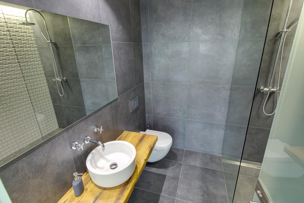 Luxury Apartment By Hi5 -Andrassy Suite Budapest Exterior photo