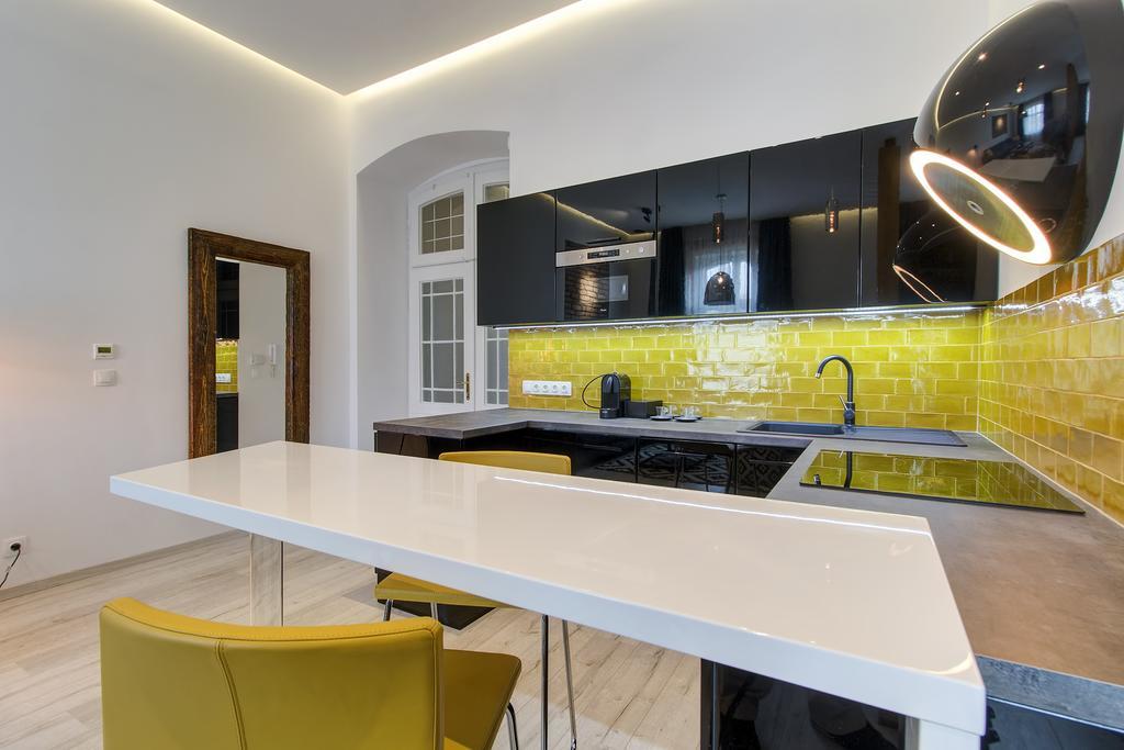 Luxury Apartment By Hi5 -Andrassy Suite Budapest Exterior photo